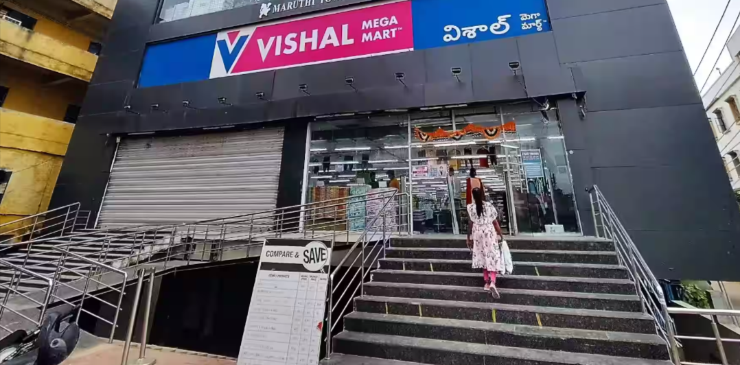 Vishal Mega Mart Business Model | How Do They Earn Money?